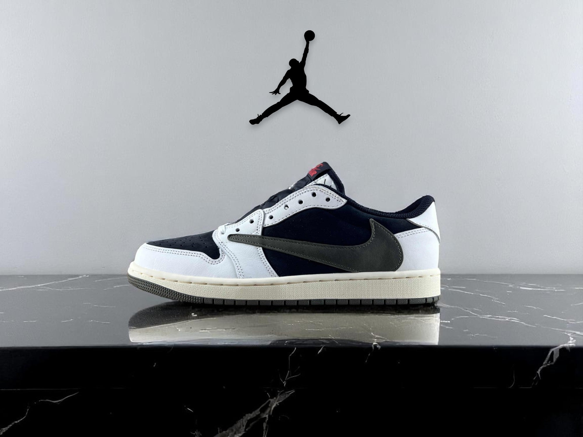 Jordan 1 High UNC Toe